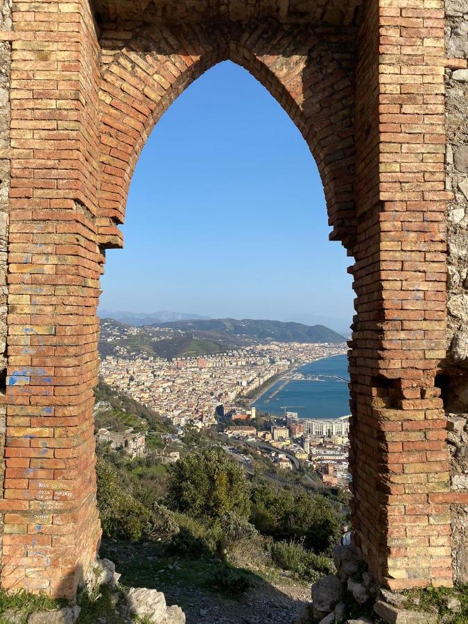 Salerno Centraal Apartment Εξωτερικό φωτογραφία