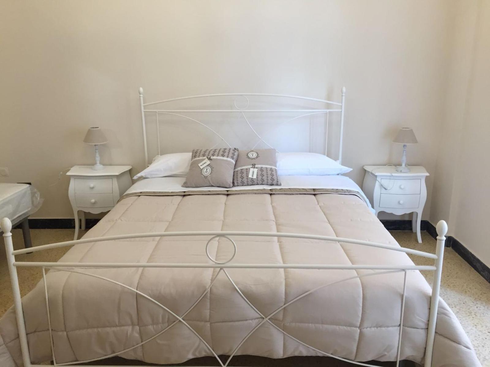 Salerno Centraal Apartment Εξωτερικό φωτογραφία