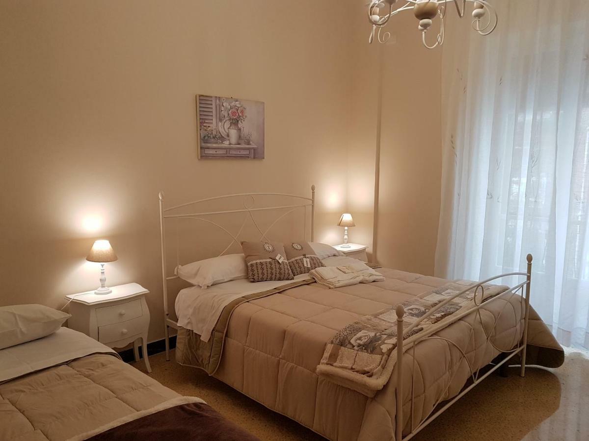 Salerno Centraal Apartment Εξωτερικό φωτογραφία