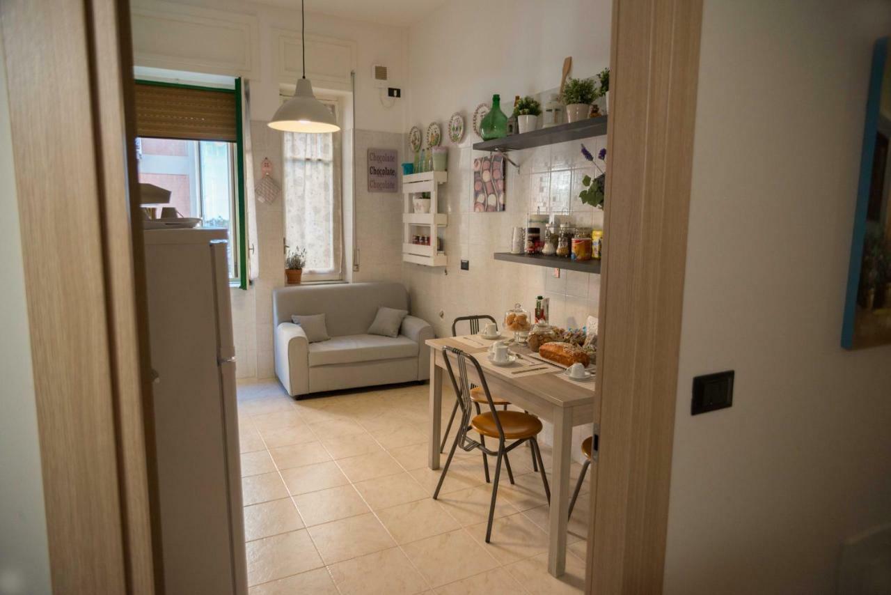 Salerno Centraal Apartment Εξωτερικό φωτογραφία