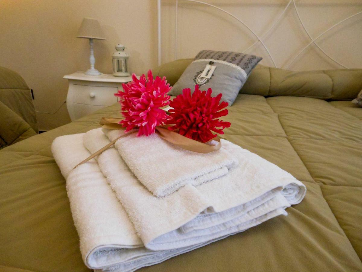 Salerno Centraal Apartment Εξωτερικό φωτογραφία